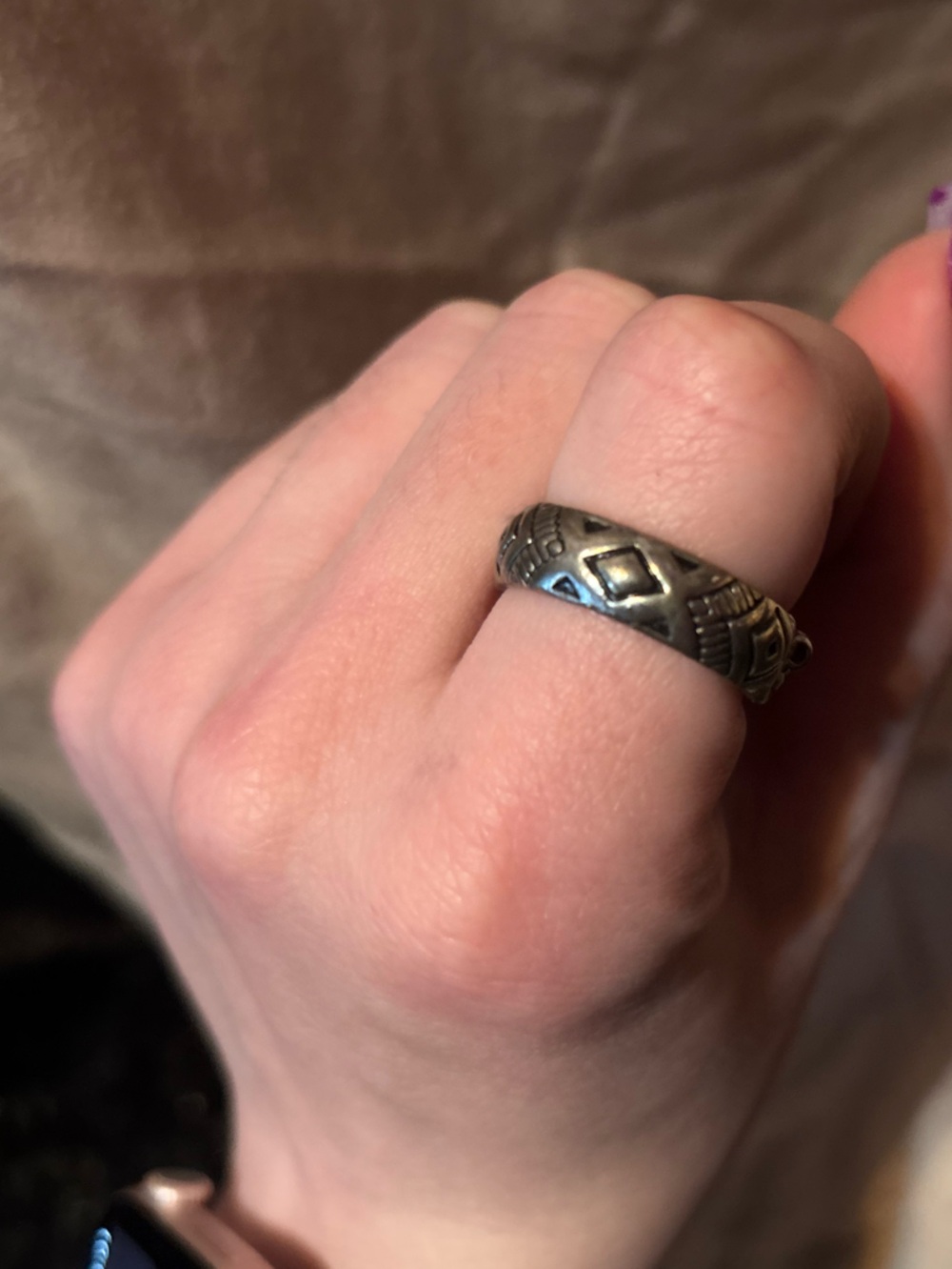 Stamped Silver-Tone Patterned Stretch Ring